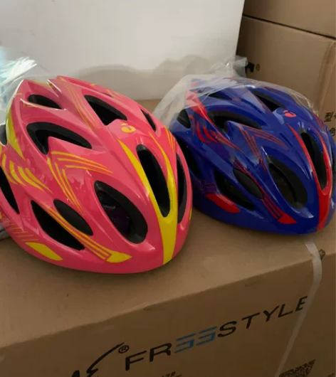 全新米高K8可调头盔   可以调节头围大小...