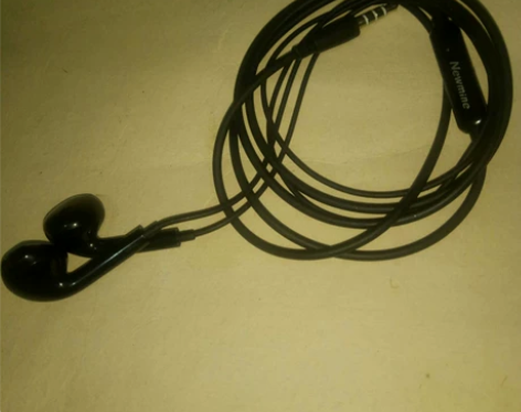 全新纽曼耳机，高弹力线材，绝对品牌原装，绝...