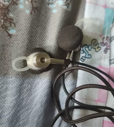 万魔 绝版平头耳机 独一份 感兴趣的话点“...