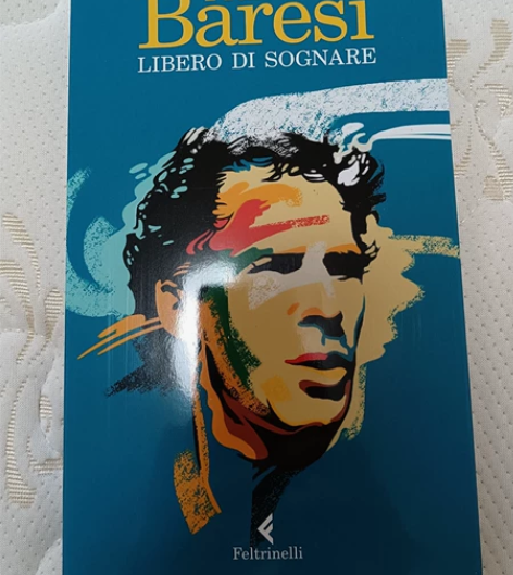 一些足球运动员的签名传记。 巴雷西 意大利...