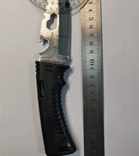 二手多功能户外小刀 感兴趣的话点“我想要”...