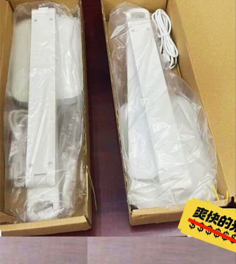 化验室台灯采购多了，55一台买的，现12....