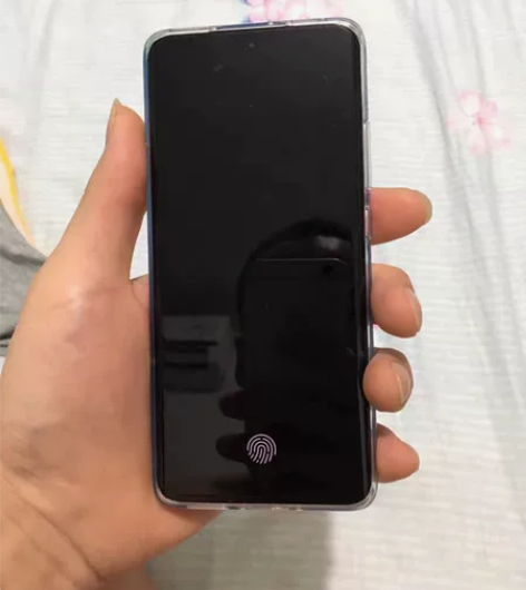 小米12x，官网买的，不到一个月，原装快冲...