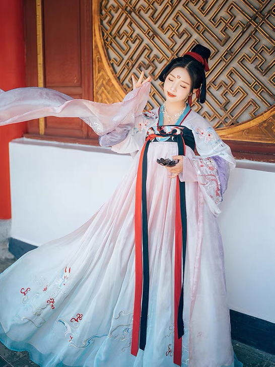 汉尚华莲凡歌原创汉服对襟一片式高腰齐胸襦裙...