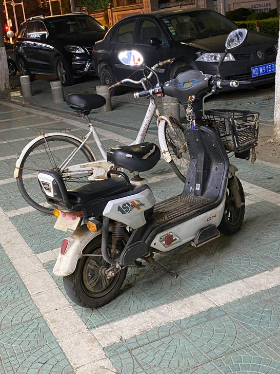 台铃电动车72ｖ
