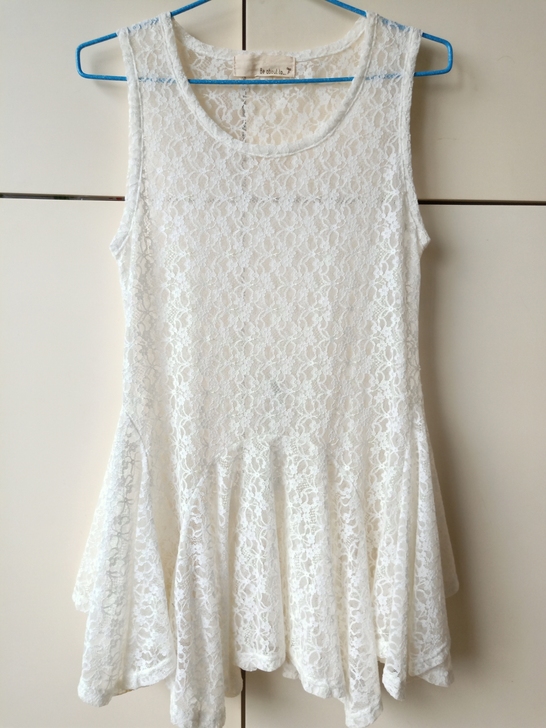 全新闲置蕾丝衫，105斤以内美眉收