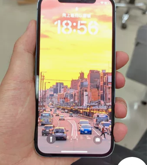 替朋友出一台苹果12 128g，蓝色，自用...