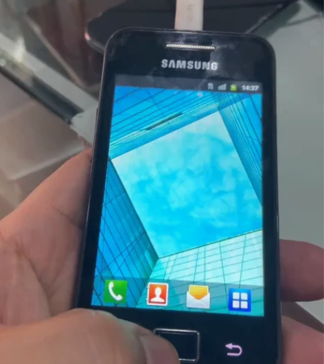 Samsung/三星 s5830:成色不错...