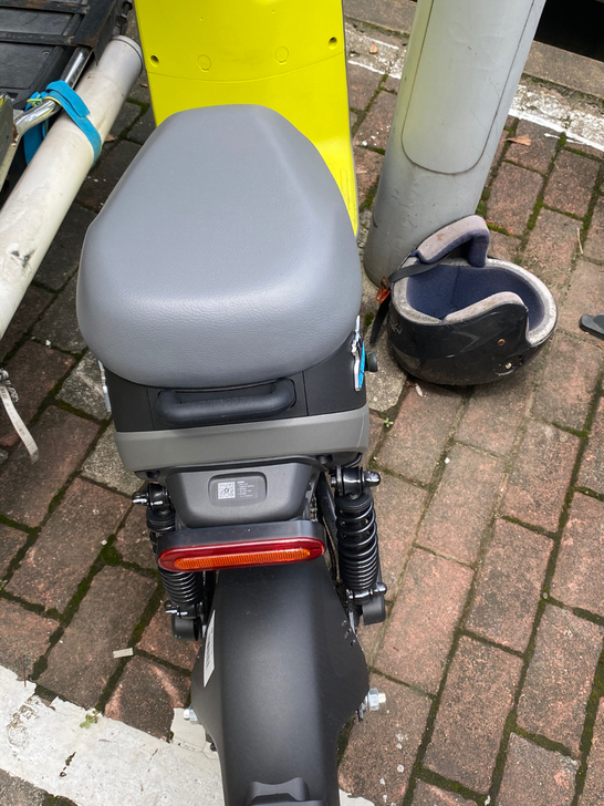 九号电动车 全新客户骑了没多久 便宜卖