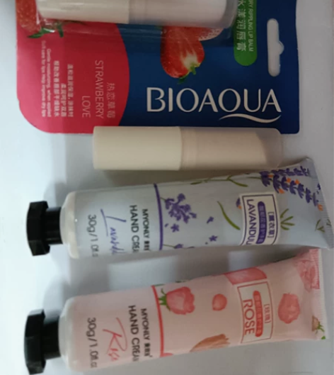 润唇膏和护手霜 润唇膏10元，包邮 护手霜...