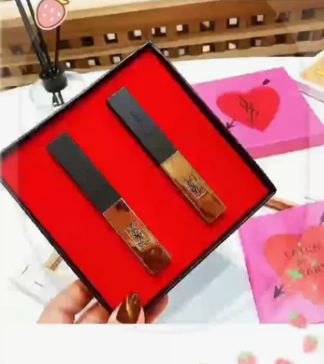 心形小金条口红气质加分不沾杯口红2件套礼盒...