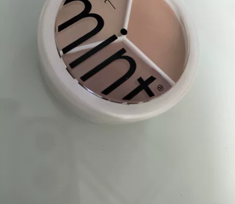 【立即抢购】珂曼三色修容哑光一体盘高光修容...