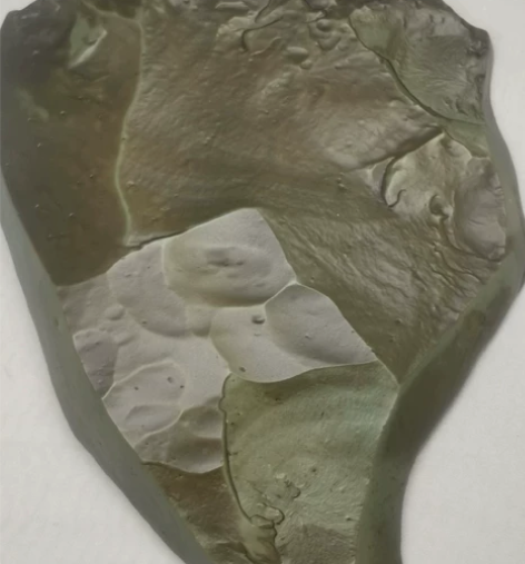 老皮戈壁石绿碧玉绿泥石板雕刻料 尺寸：18...