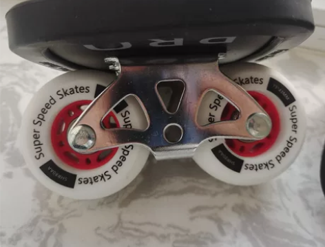 闪行漂移板,可小刀,仅限自提,售出不退不换...