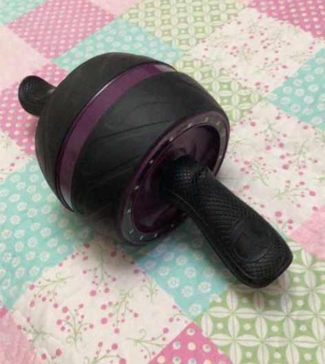 健腹轮自动回转，买来用过2回，就不用了！ ...