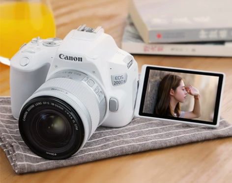 Canon/佳能 200d二代  数码单反...