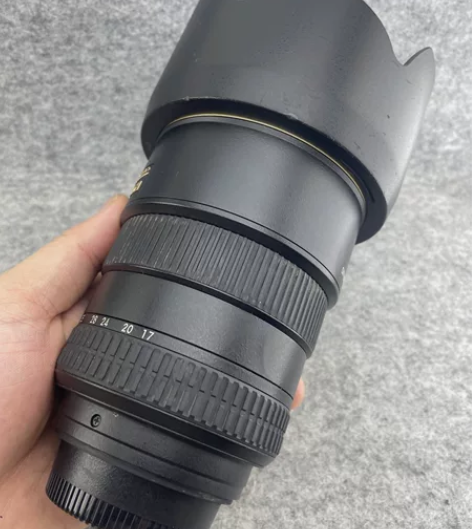 尼康镜头17-55 2.8G 成色好，镜片...