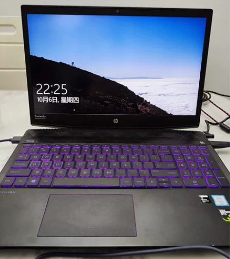 惠普光影精灵5 游戏本 1、8代i7标压1...