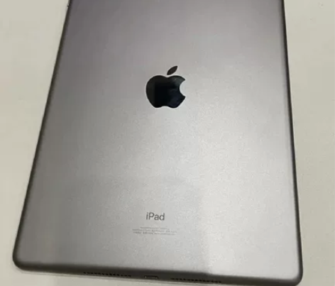 低价出iPad 2018款 128g ，价...