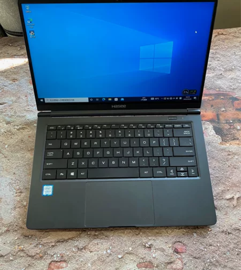 原装神舟精盾u45a1 轻薄游戏本，8代i...