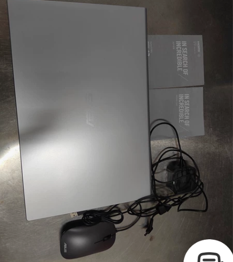 美女一手自用才用四个月99新华硕Vivo ...