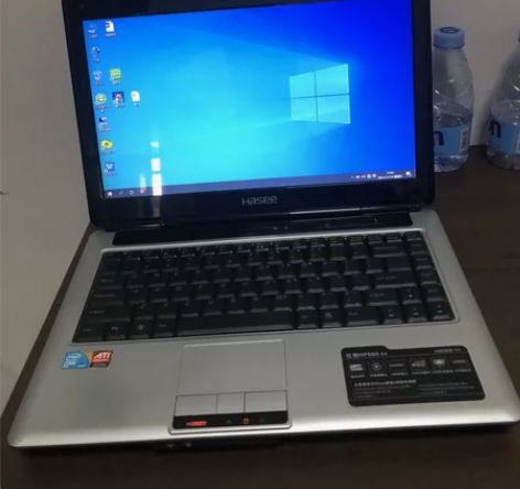 自己的神舟笔记本电脑，10岁左右老电脑，外...