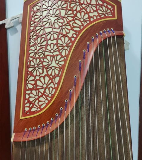 古筝转手，可以弹10级、演奏级曲子，适合新...