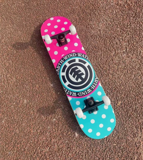 高级配置极限动作四轮初学者组装男女生双翘滑...