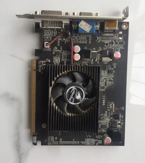 七彩虹显卡：610/2Ｇ/DDR3/黄金版...