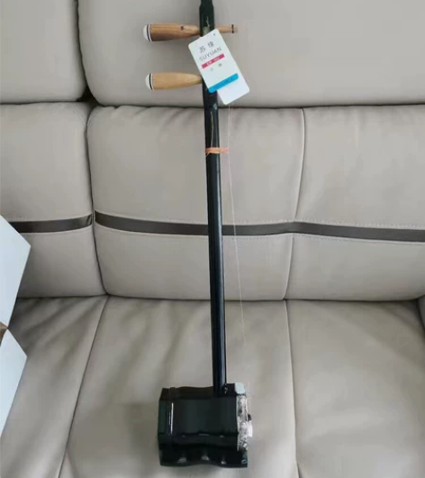 全新二胡，原价4百多的，带原包装，一次没有...