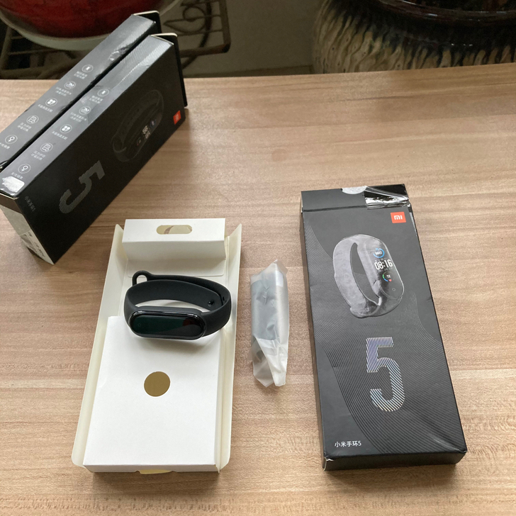 小米手环5标准版 小米手环5NFC 石墨黑...