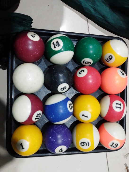 处理九成新台球一套,不包邮