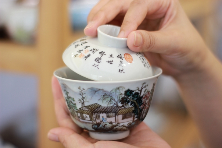 景德镇陶瓷茶具王正珺陶瓷山水手绘粉彩《明....