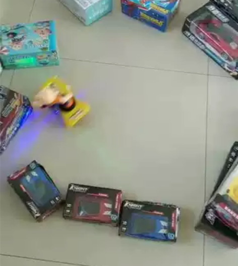 遥控车 小的12 大的18滑板 蜘蛛侠，奥...