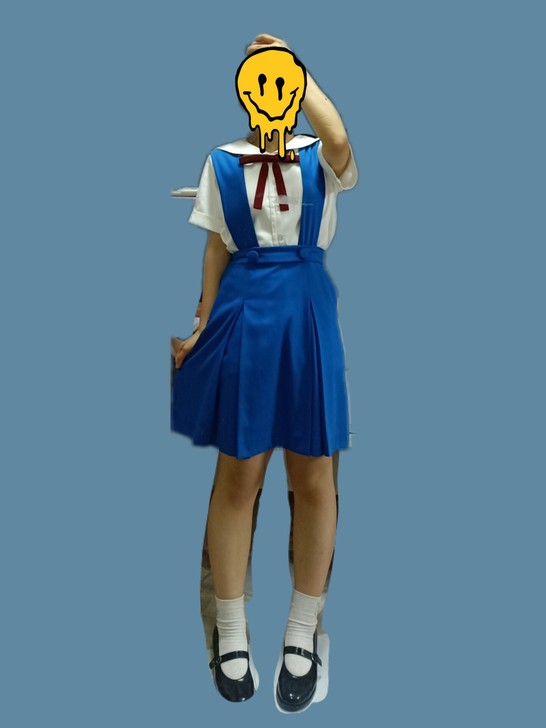 出新世纪福音战士cos校服