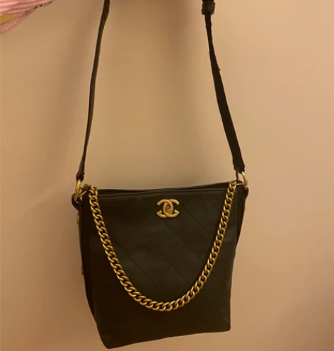 全新香家香奶奶小香风斜挎包水桶包，高版本高...