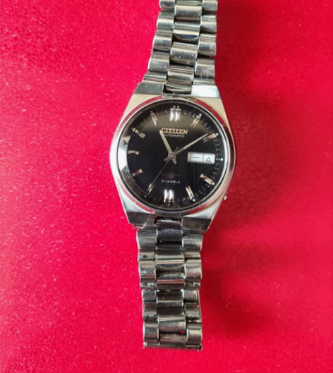 受朋友委托，转让闲置机械全自动手表一块，双...