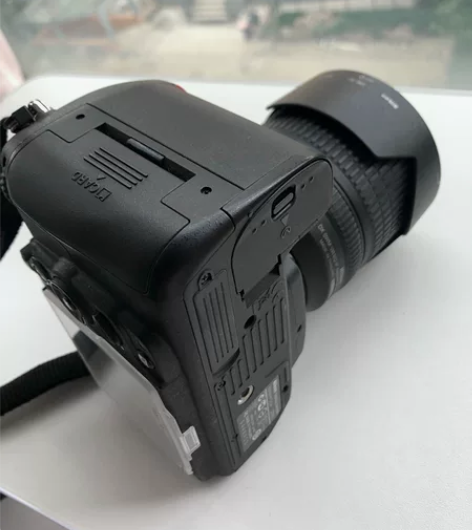 Nikon尼康D7000单反配18-105...