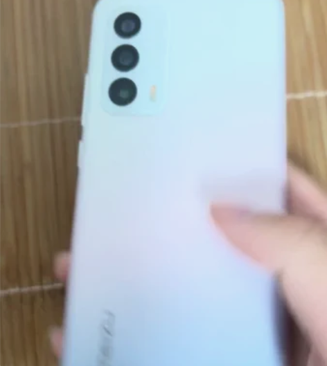 魅族18s等风 魅族天河专卖店购入 还有半...