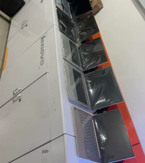 各种精品高端笔记本，只卖精品。 感兴趣的话...