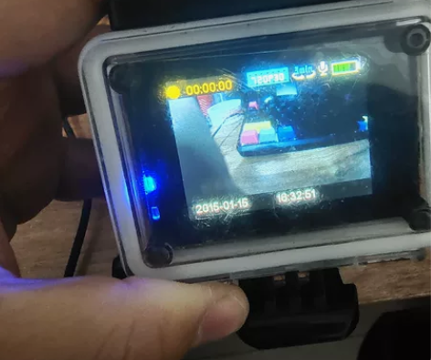 运动相机牌子不详细，成色如图实拍，续航还行...