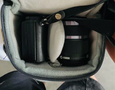 小米小蚁微单相机M1双镜头套机 差不多用过...