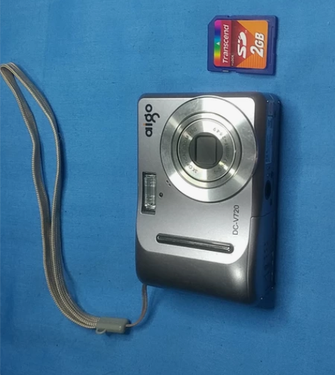 爱国者V720数码相机CCD相机 716万...