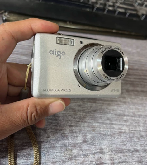 爱国者数码相机 W148 实价无套路，成色...