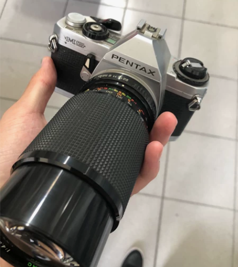 宾得mg套机 配的18-200头 成色如图...