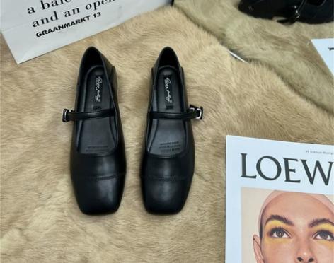 一字扣低跟玛丽珍鞋女2022春秋新款方头奶...