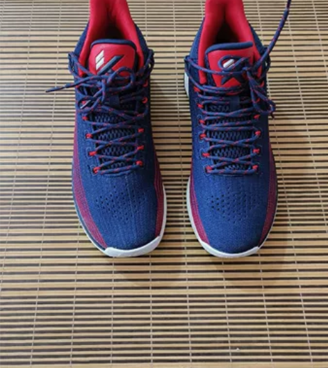 39码安踏篮球鞋        鞋子保证正...