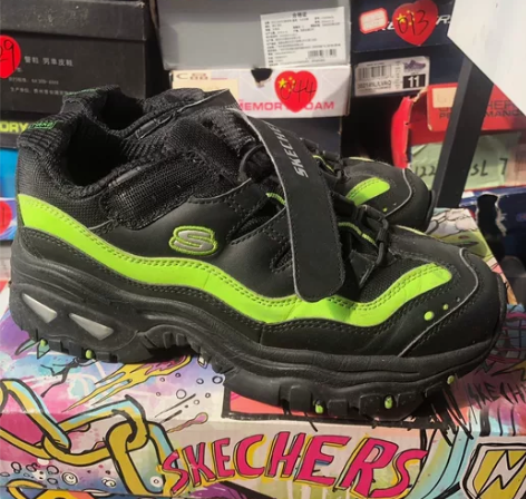 A610，尺码35   内长220   正...