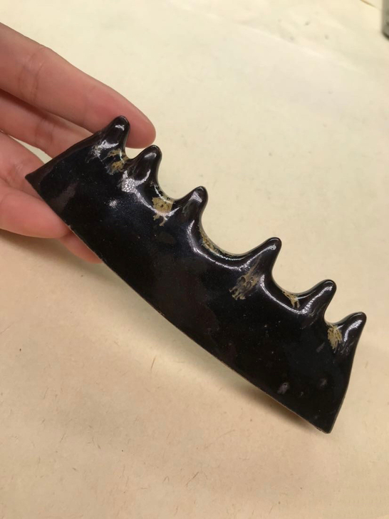 纯手工陶制笔架山毛笔架,文房笔架笔搁