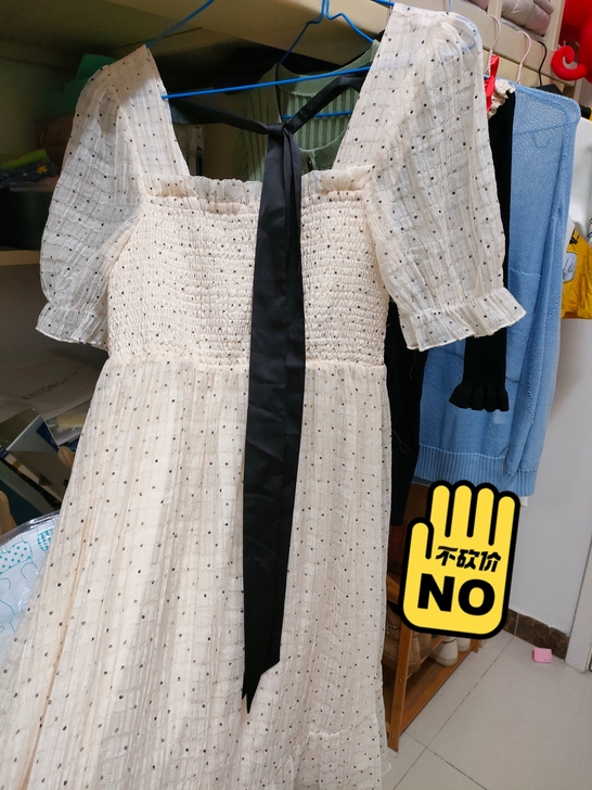 转闲置s码衣裙,都是试穿加水洗一次然后闲置...